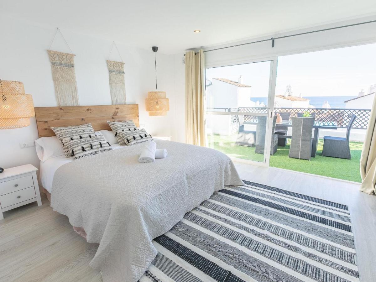 Vacation I Terrazas De Banus, Romantic, Jacuzzi, Pet-friendly, Cosy Duplex Penthouse, 2min Walk To Marina * Marbellac