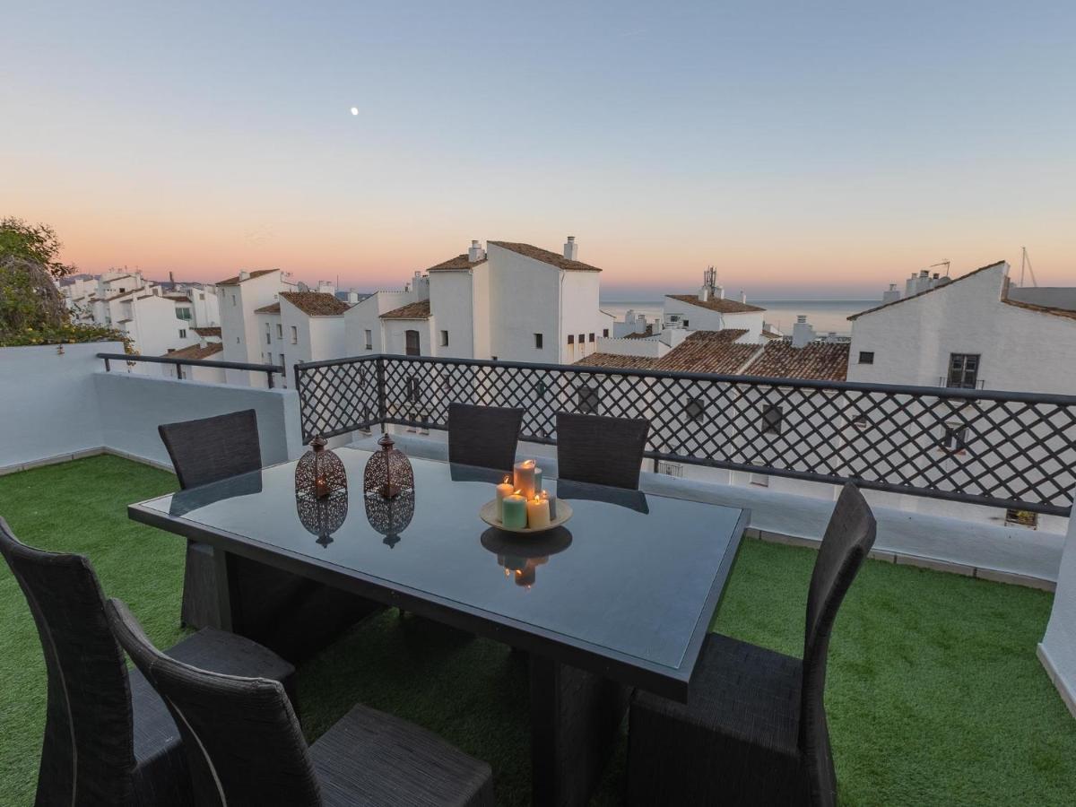 Vacation I Terrazas De Banus, Romantic, Jacuzzi, Pet-friendly, Cosy Duplex Penthouse, 2min Walk To Marina Apartamento *