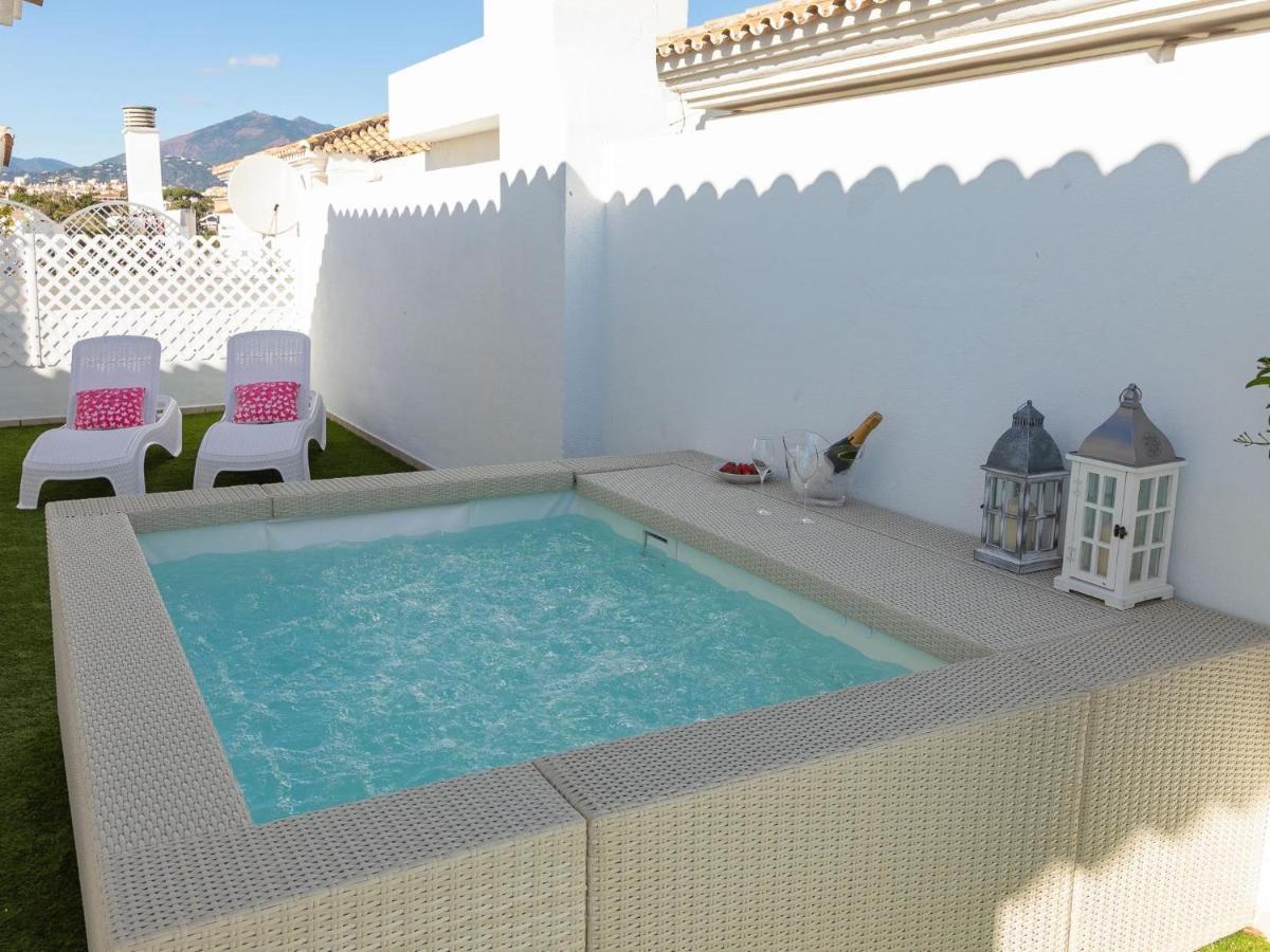 Vacation Marbella: Romantic Duplex Penthouse Near Marina Apartamento Marbella