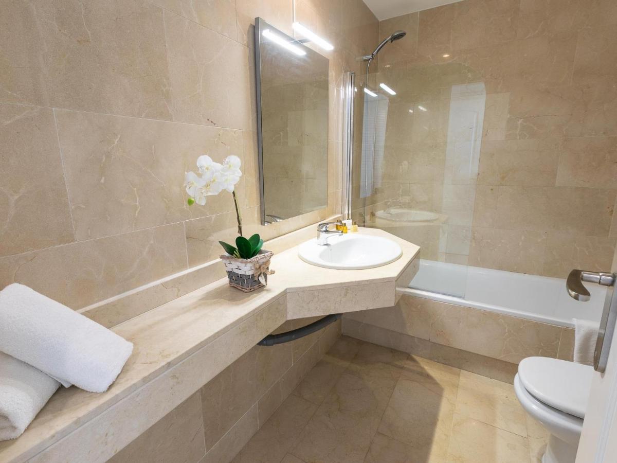 Apartamento Vacation Marbella: Romantic Duplex Penthouse Near Marina